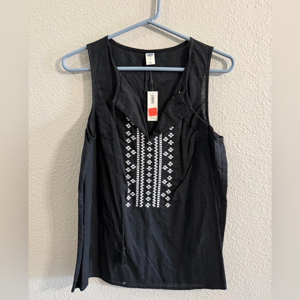 NWT Old Navy Black Tank Top with White Embroidery